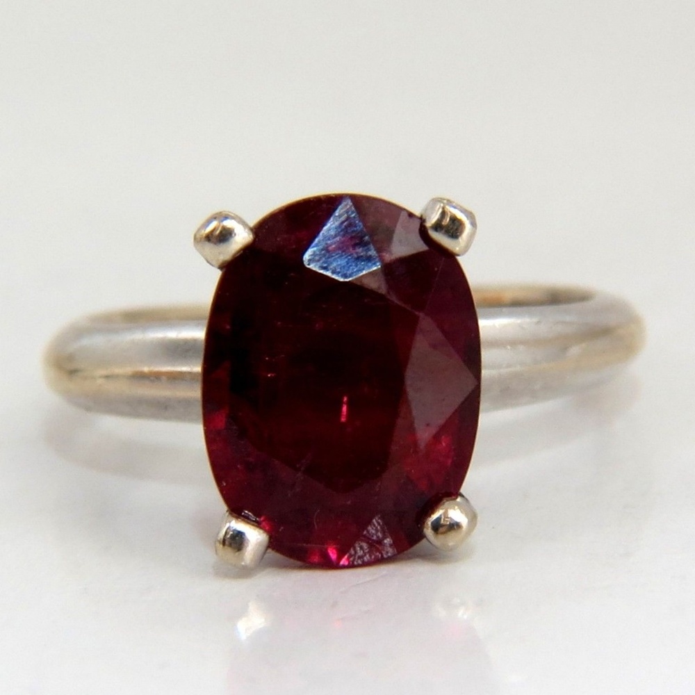 2.65ct Natural Tourmaline Solitaire Ring 14kt*